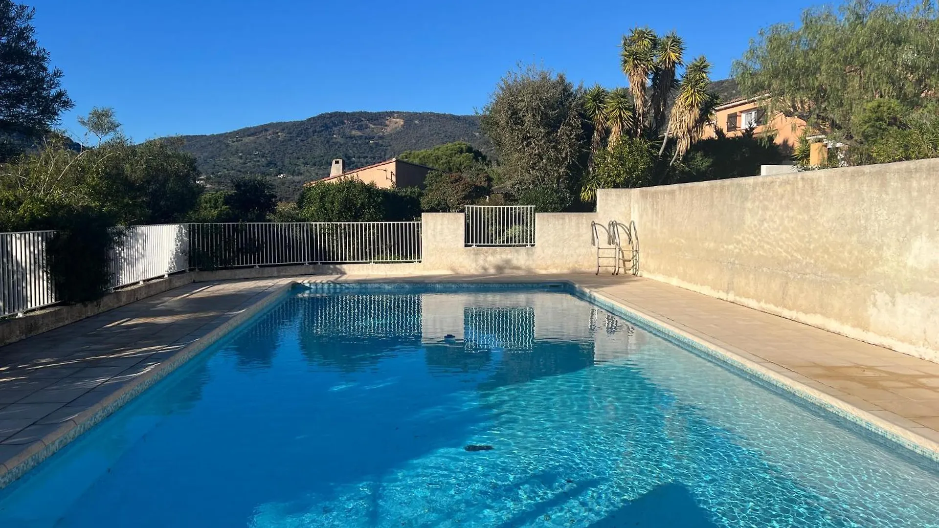 Βίλα Le Mazet Au Lavandou Le Lavandou